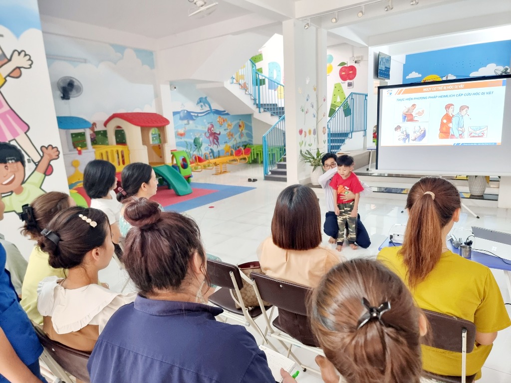 Huấn luyện thực hành tình huống tại chỗ cho doanh nghiệp